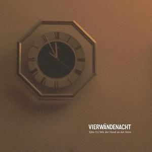 Tyler D // Mit der Hand an der Stirn