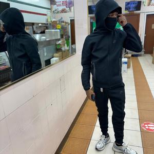 No coming back (feat. Bankboynuxk)