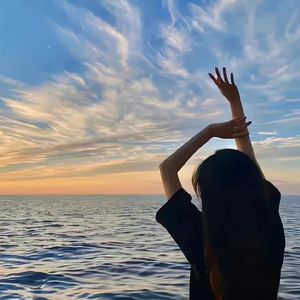 风吹麦浪