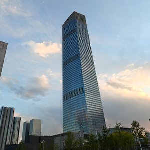 屋檐春天