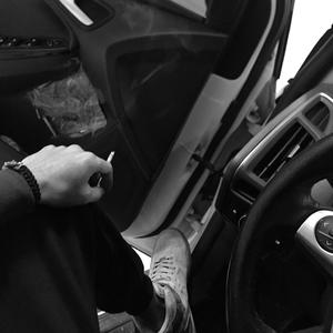 rozovoe（坤坤 remix）