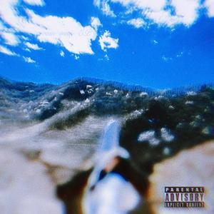 住蓝色的云里 (blue clouds)