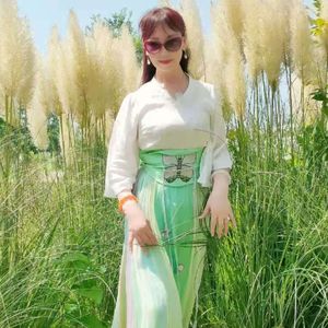 红雨 - 梦中的槐花女孩