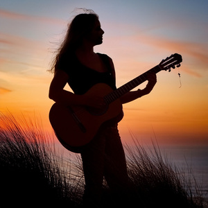 El Fluir De Rasgueos Relajados