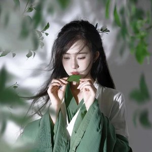 青荷摇风.wav