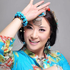 我们巡逻在草原上