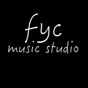 相守相依——易家科技