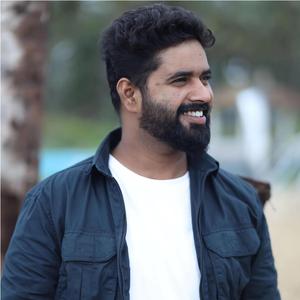 Ninte chiri (Love To Beevi)