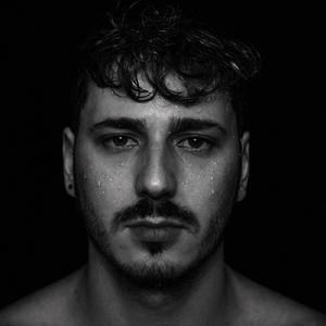 Tra le tue mani