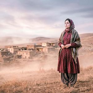 Bugün Benim Efkarım Var Zarım Var