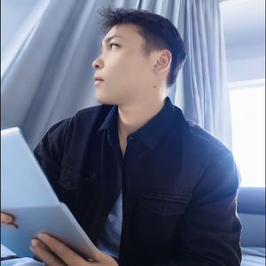 忘不掉的她 伴奏