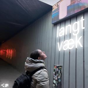 langt væk