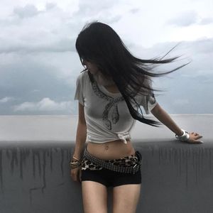 我的血是黑色的 - Drogas x 罗言 情绪 悲伤 Melancholic Type Beat