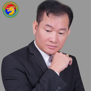 ឈាមប្រឡាក់ដៃខ្ញុំ