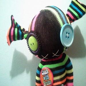 ewwwww -+ (feat. qori.)