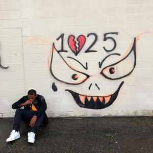 1025 Freestyle