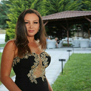Tirana e Vlora qajne djalin nga Tetova