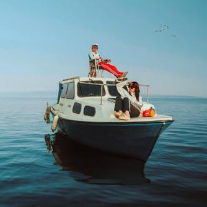 Seireenit (feat. Darling)