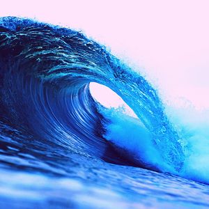 温和平静的波浪梦想