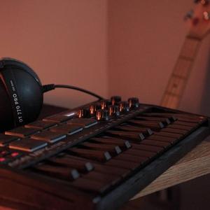 Grezi podtonovi Džeza