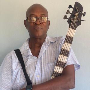 Bless You Mama (feat. Dreddy boy)