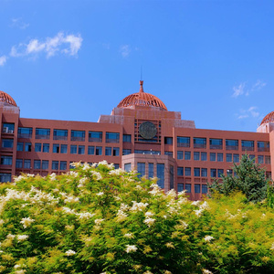 内蒙古大学校歌