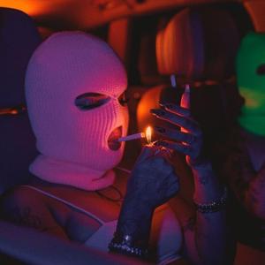 SACANAGE COM AS PUTA RARA NA FAVELA