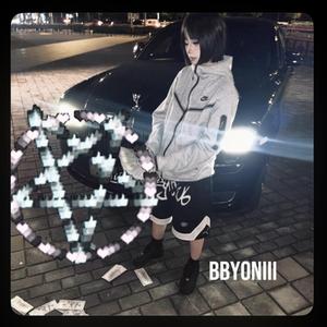 Hydr0 (feat. Bbyoniii & trespointsinco)