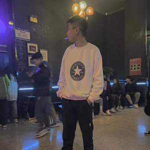 黄小琥-南昌DJ小猴-精心制作全中文自改节奏串烧让你们嗨得下不头了（小猴 remix）