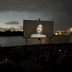 我会站在海的对面