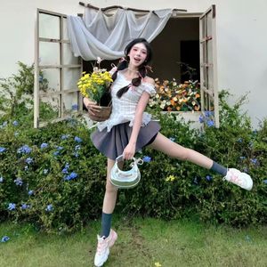 Stay Close Me (氛围纯享版)