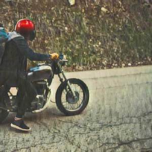 He not Knows She Ain't Bad