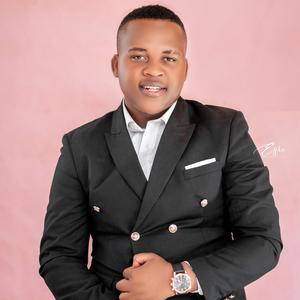 BLESSINGS FOLLOM ME (feat. JOE KELLZ)