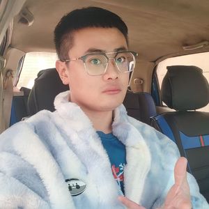 理性讨论闻瑞峰和侃爷哪个更厉害