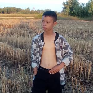 ตาหลอดเลยนะ