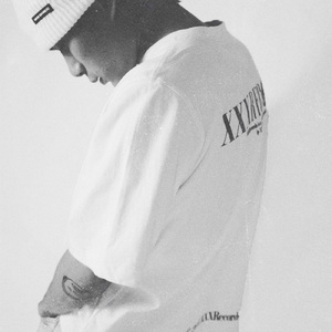 ເພງຫຍັງກໍໄດ້