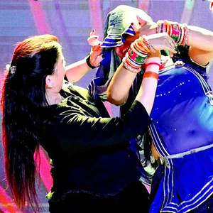 Chhori Hariyana Ki Koode Chhoro Jila Karauli Ko