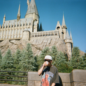 웃을게 (Feat. ICANTSTAND)