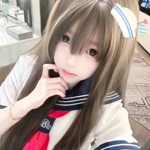 红色高跟鞋