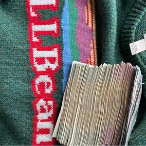 Cash Cow (feat. Brezzo)