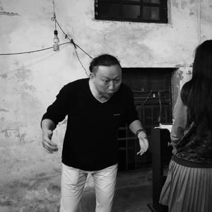 苦涩的快乐和海水一样