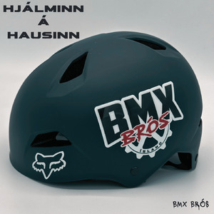 Hjálminn á hausinn