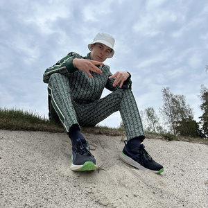MITÄ MÄ TEEN