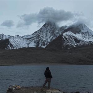 太空艙 (feat. D.ouble U)