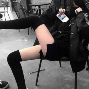 poison ivy (violet sample challenge)