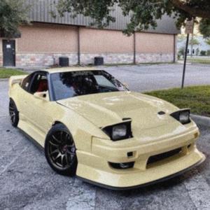 HEARTLESS (feat. Leftoz)