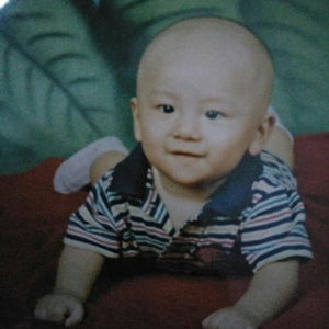 为什么我的袜子破了窟窿