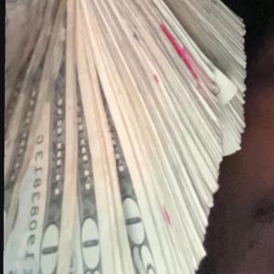 Bullets (feat. Yrn xhris)