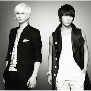 君だけは離さない