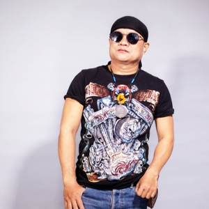 ສາວບ້ານປຸ່ງເໜືອ